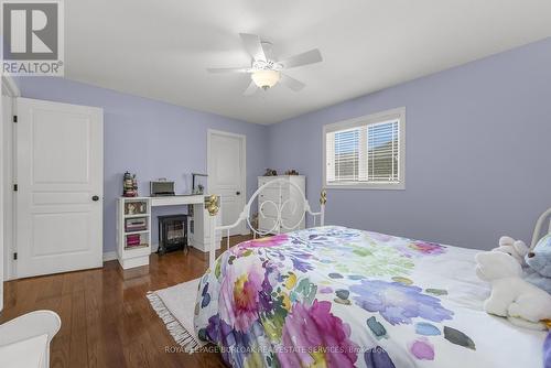 35 Oldmill Road, Hamilton (Ancaster), ON - Indoor Photo Showing Bedroom