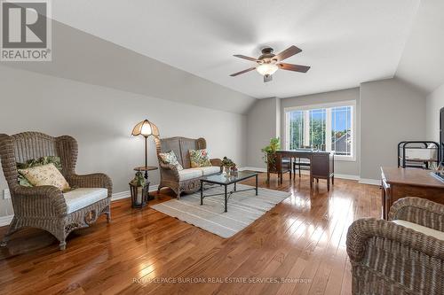 35 Oldmill Road, Hamilton (Ancaster), ON - Indoor Photo Showing Living Room