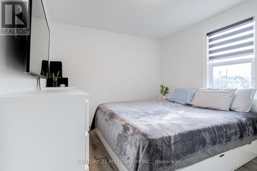 4663 Montrose Road, Niagara Falls, ON - Indoor Photo Showing Bedroom