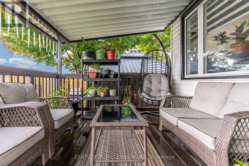 4663 Montrose Road, Niagara Falls, ON - Outdoor With Deck Patio Veranda With Exterior