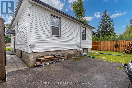 4663 Montrose Road, Niagara Falls, ON - Outdoor