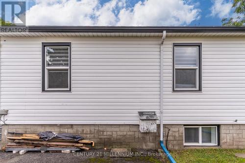 4663 Montrose Road, Niagara Falls, ON - Outdoor With Exterior