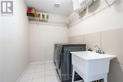 463 Macintosh Drive, Hamilton (Stoney Creek), ON - Indoor Photo Showing Laundry Room