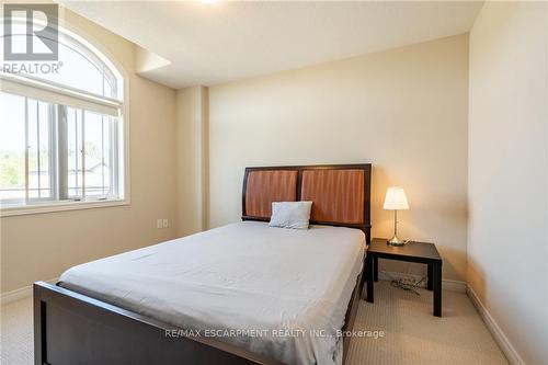 463 Macintosh Drive, Hamilton (Stoney Creek), ON - Indoor Photo Showing Bedroom