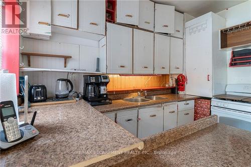 76 Gage Avenue N, Hamilton, ON - Indoor Photo Showing Kitchen With Double Sink