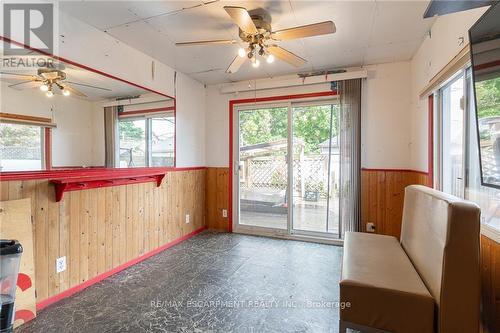 76 Gage Avenue N, Hamilton, ON - Indoor Photo Showing Other Room