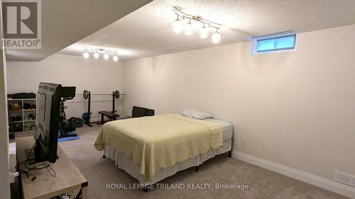 9 - 189 Homestead Crescent, London, ON - Indoor Photo Showing Bedroom