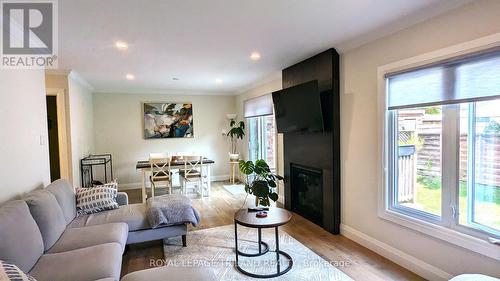 9 - 189 Homestead Crescent, London, ON - Indoor Photo Showing Living Room With Fireplace