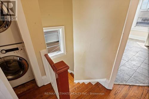 1989 Dufferin Street, Toronto (Oakwood Village), ON - Indoor Photo Showing Laundry Room