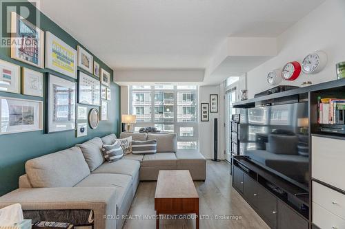 1317 - 65 East Liberty Street, Toronto (Niagara), ON - Indoor Photo Showing Living Room