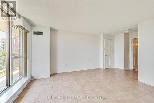 405 - 800 Sheppard Avenue, Toronto (Bathurst Manor), ON - Indoor Photo Showing Other Room