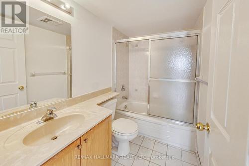 405 - 800 Sheppard Avenue, Toronto (Bathurst Manor), ON - Indoor Photo Showing Bathroom