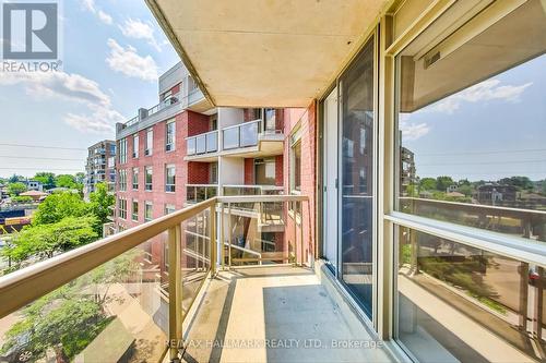 405 - 800 Sheppard Avenue, Toronto (Bathurst Manor), ON - Outdoor With Balcony With Exterior