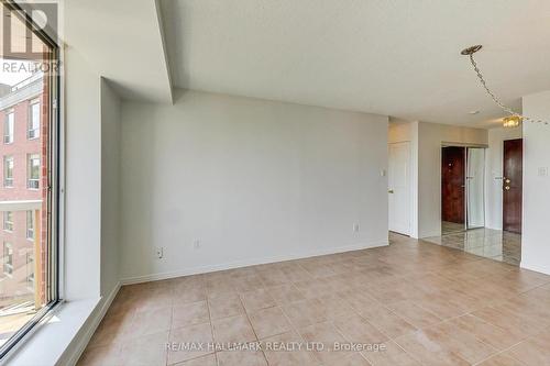 405 - 800 Sheppard Avenue, Toronto (Bathurst Manor), ON - Indoor Photo Showing Other Room