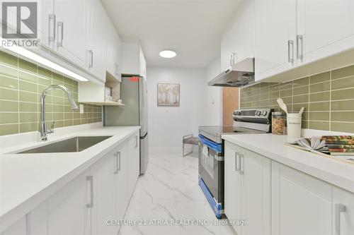 1703 - 350 Seneca Hill Drive, Toronto (Don Valley Village), ON - Indoor Photo Showing Kitchen