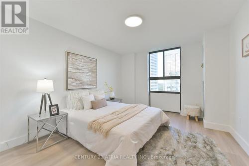 1703 - 350 Seneca Hill Drive, Toronto (Don Valley Village), ON - Indoor Photo Showing Bedroom