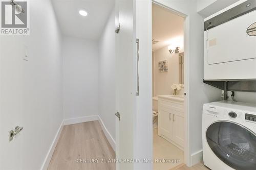 1703 - 350 Seneca Hill Drive, Toronto (Don Valley Village), ON - Indoor Photo Showing Laundry Room