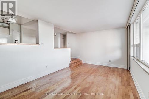 1111 - 1360 York Mills Road, Toronto (Parkwoods-Donalda), ON - Indoor Photo Showing Other Room