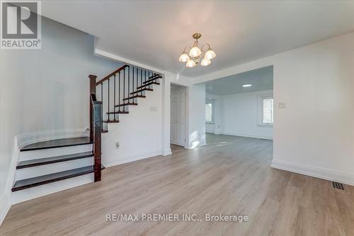 6036 King Road, King (Nobleton), ON - Indoor Photo Showing Other Room