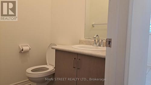 7 Roy Grove Way, Markham, ON - Indoor Photo Showing Bathroom