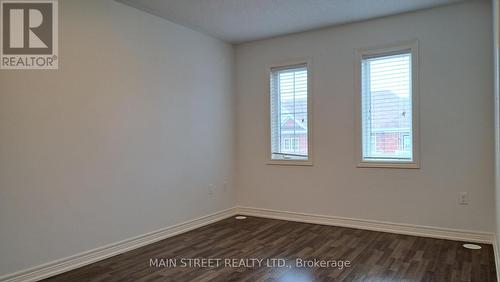 7 Roy Grove Way, Markham, ON - Indoor Photo Showing Other Room