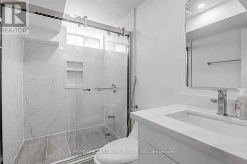 9 Eastman Crescent, Newmarket (Huron Heights-Leslie Valley), ON - Indoor Photo Showing Bathroom