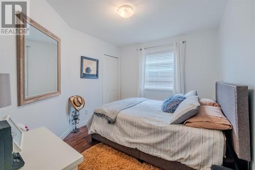 75 Glenlonan Street, St. John'S, NL - Indoor Photo Showing Bedroom