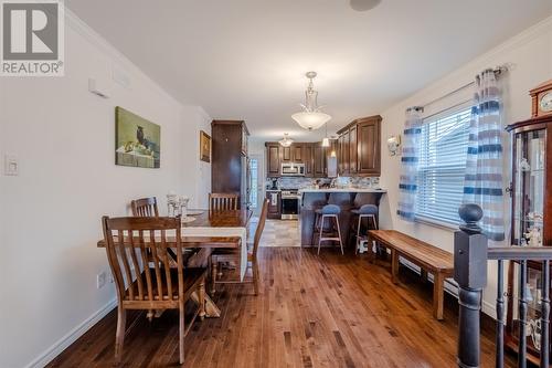 75 Glenlonan Street, St. John'S, NL - Indoor Photo Showing Dining Room