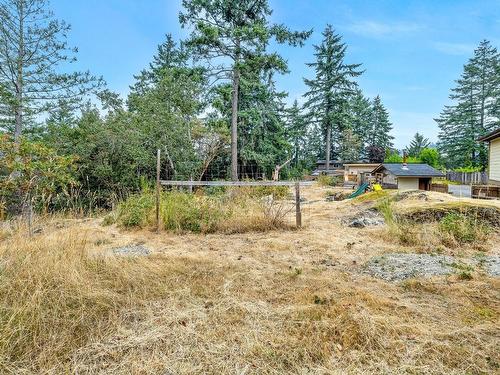 2586 Rainville Rd, Langford, BC 