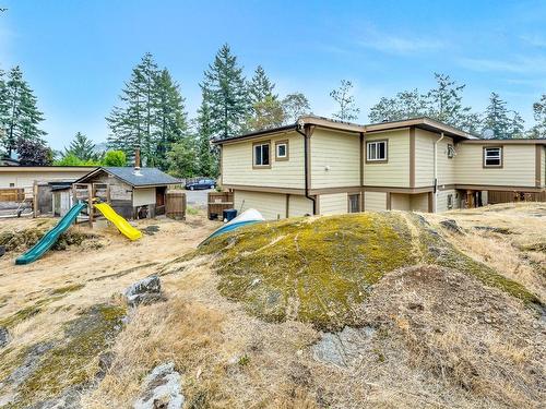 2586 Rainville Rd, Langford, BC 