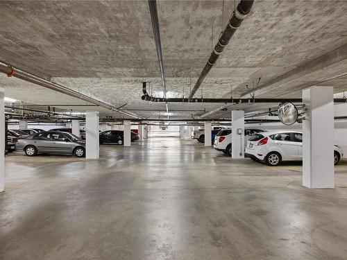 203-5685 Edgewater Lane, Nanaimo, BC - Indoor Photo Showing Garage