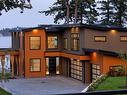 8213 Lochside Dr, Central Saanich, BC 