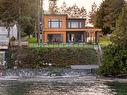 8213 Lochside Dr, Central Saanich, BC 