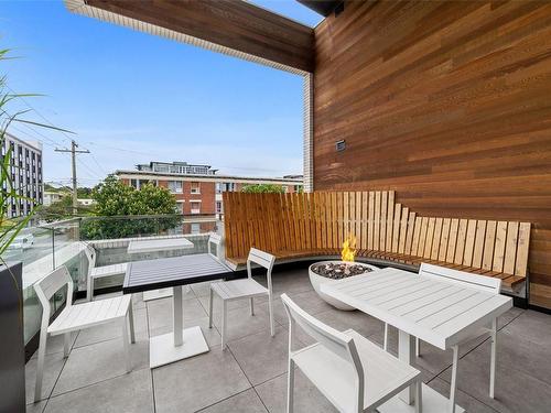 305-1033 Cook St, Victoria, BC - Outdoor With Deck Patio Veranda With Exterior