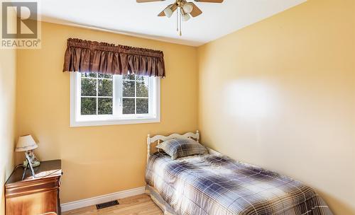 213 Pouch Cove Highway, Flatrock, NL - Indoor Photo Showing Bedroom