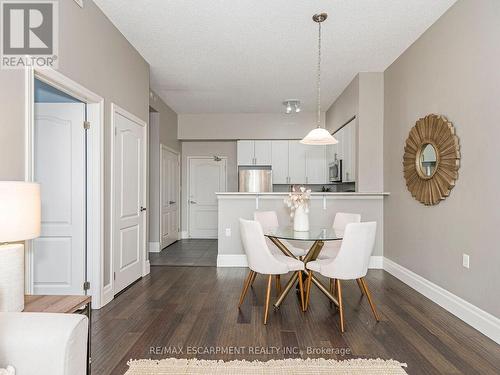 414 - 1440 Main Street E, Milton (Dempsey), ON - Indoor Photo Showing Dining Room