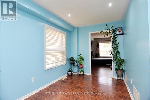 37 Prairie Rose Circle, Brampton (Brampton North), ON - Indoor Photo Showing Other Room