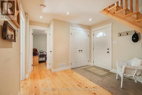 94 Wilkinson Drive, Kawartha Lakes, ON - Indoor Photo Showing Other Room