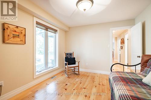 94 Wilkinson Drive, Kawartha Lakes, ON - Indoor Photo Showing Other Room