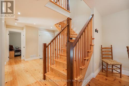 94 Wilkinson Drive, Kawartha Lakes, ON - Indoor Photo Showing Other Room