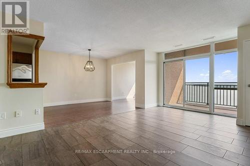 1907 - 500 Green Road, Hamilton (Stoney Creek), ON - Indoor Photo Showing Other Room