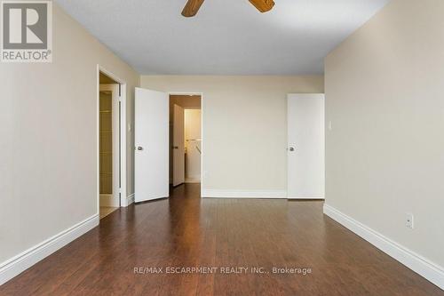 1907 - 500 Green Road, Hamilton (Stoney Creek), ON - Indoor Photo Showing Other Room