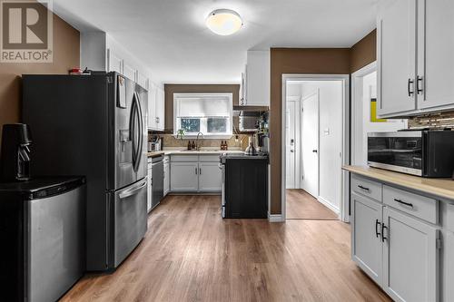 10 Neville Place, St Johns, NL - Indoor Photo Showing Kitchen