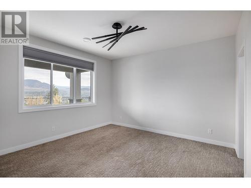 557 Acadia Street, Kelowna, BC - Indoor Photo Showing Other Room