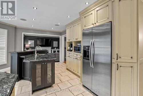 5 Found Court, Clarington (Courtice), ON - Indoor Photo Showing Kitchen