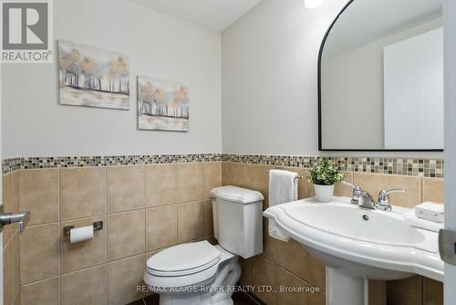 107 Deverell Street, Whitby (Rolling Acres), ON - Indoor Photo Showing Bathroom