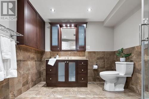 107 Deverell Street, Whitby (Rolling Acres), ON - Indoor Photo Showing Bathroom