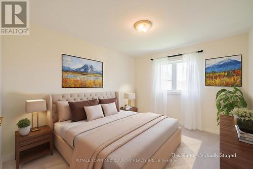 38 Maguire Street, Kawartha Lakes (Lindsay), ON - Indoor Photo Showing Bedroom