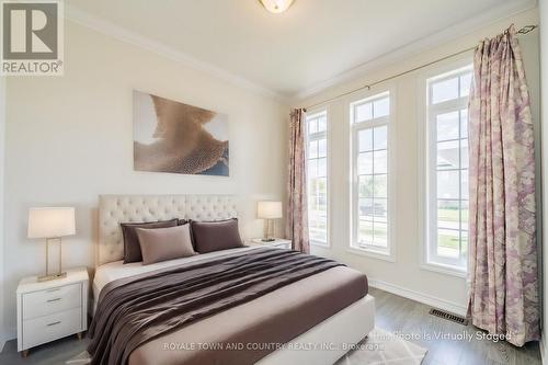 38 Maguire Street, Kawartha Lakes (Lindsay), ON - Indoor Photo Showing Bedroom