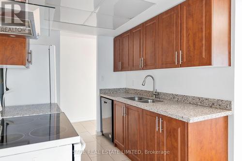 603 - 5765 Yonge Street, Toronto (Newtonbrook East), ON - Indoor Photo Showing Kitchen With Double Sink